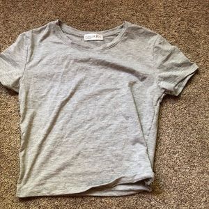 Women’s grey crop top